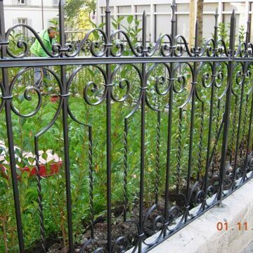 Renovationen und Schmiede­arbeiten